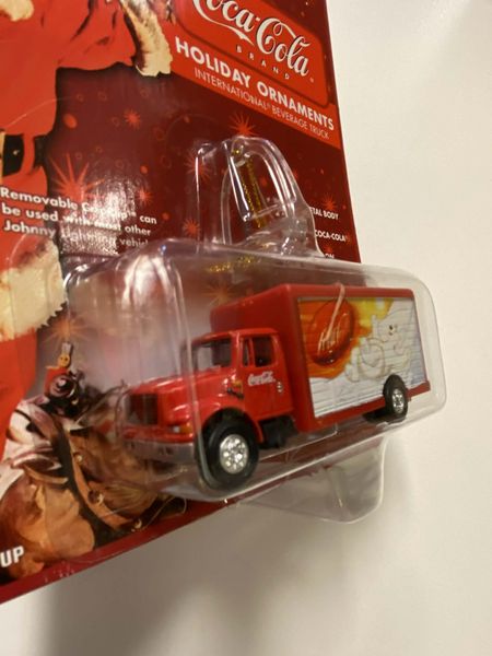 Johnny Lightning Coca-Cola Holiday International Beverage Truck #6